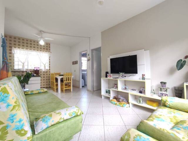 #165 - Apartamento para Venda em Ubatuba - SP