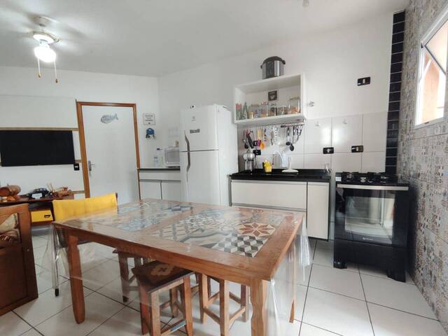 #213 - Apartamento para Venda em Ubatuba - SP - 2