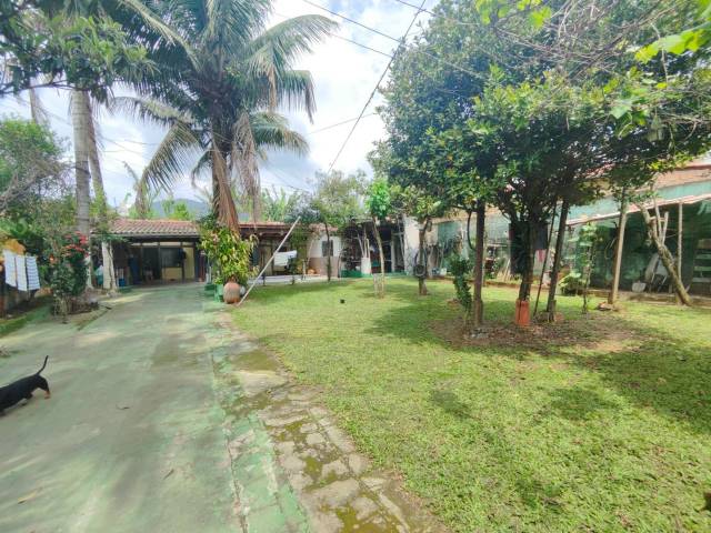 #220 - Casa para Venda em Ubatuba - SP