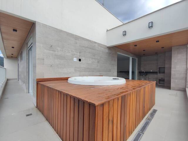 #231 - Cobertura para Venda em Ubatuba - SP